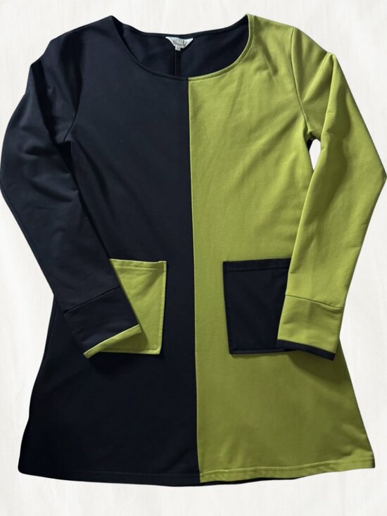Dresses & Skirts - Dress V Black & Lime Colour-Blocked Long Sleeve Dress with Pockets